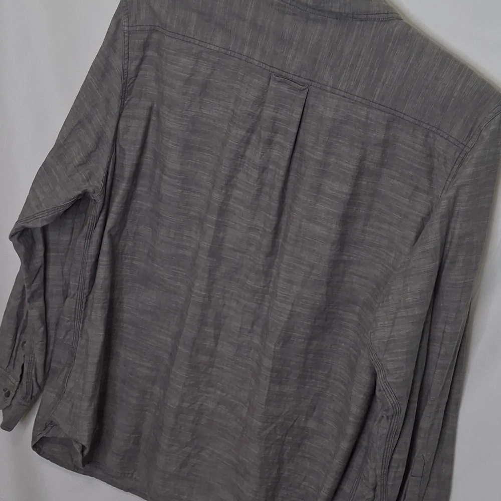 The North Face Chambray Button Front Shirt Size XXL